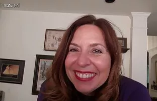 माँ अमेरिका शरारती खुद के साथ खेल सेक्स फिल्म देखने वाली