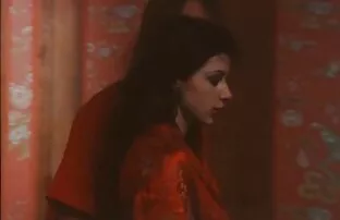 चाचा रोजर बफ फिल्म सेक्सी में