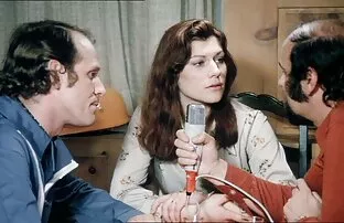 आप शादी होने पर गर्व कर रहे हैं? वीडियो में सेक्सी चाहिए फिल्म