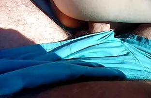 समुद्र तट पर चुप., हिंदी में फिल्म सेक्सी