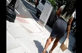 बिग गधा नीचे सड़क पर चलने सेक्सी वीडियो हिंदी एचडी मूवी