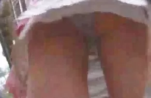 केमेरा अपस्कर्ट पिक्चर वीडियो में सेक्सी